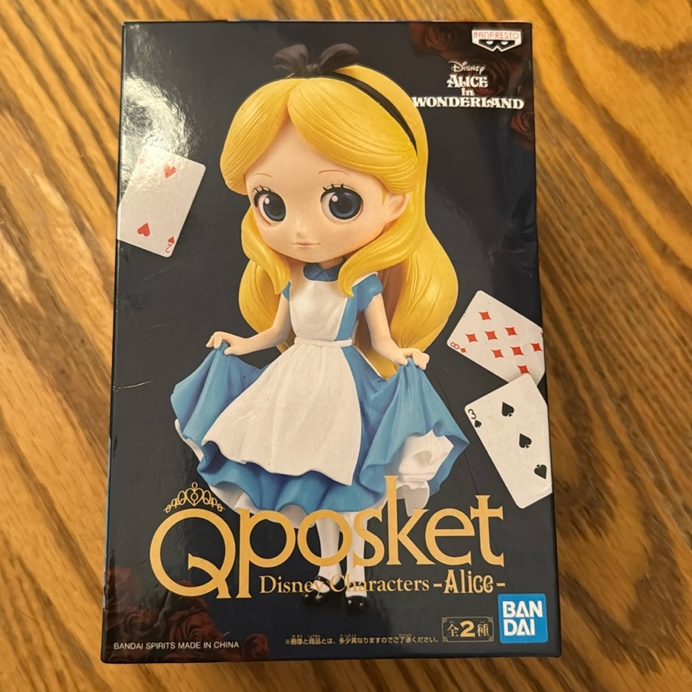 Alice QPosket collectible